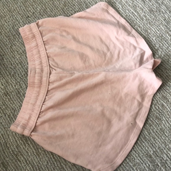 Pink super soft shorts form H and M - Picture 3 of 3